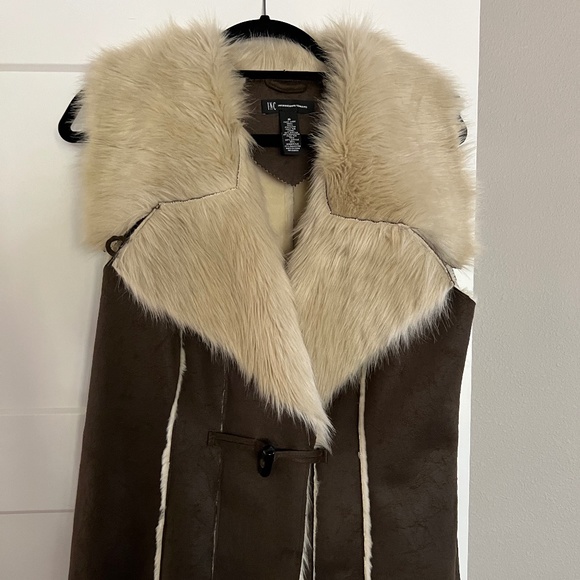 INC international Concepts Faux Suede and Faux Fur Vest - Picture 1 of 11